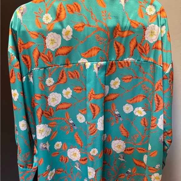 Oversized Floral Satin Button-Up Blouse – Teal Orange Print (New With Tag) - Picture 5 of 9